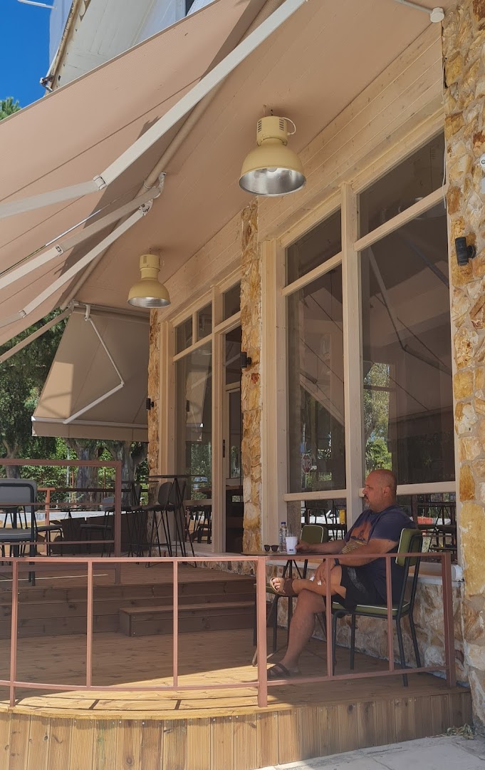 Rustic cafe · Φωτογραφίες 4